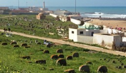 Rabat et le cimetière marin face à l'Océan